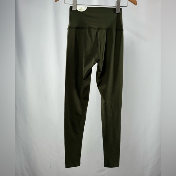 NWT OFFLINE By Aerie Real Me High Waisted Legging in Olive Daze Size Small - Picture 8 of 10